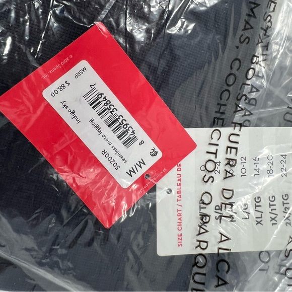 Spanx Look At Me Now seamless moto leggings Medium. - Picture 3 of 4